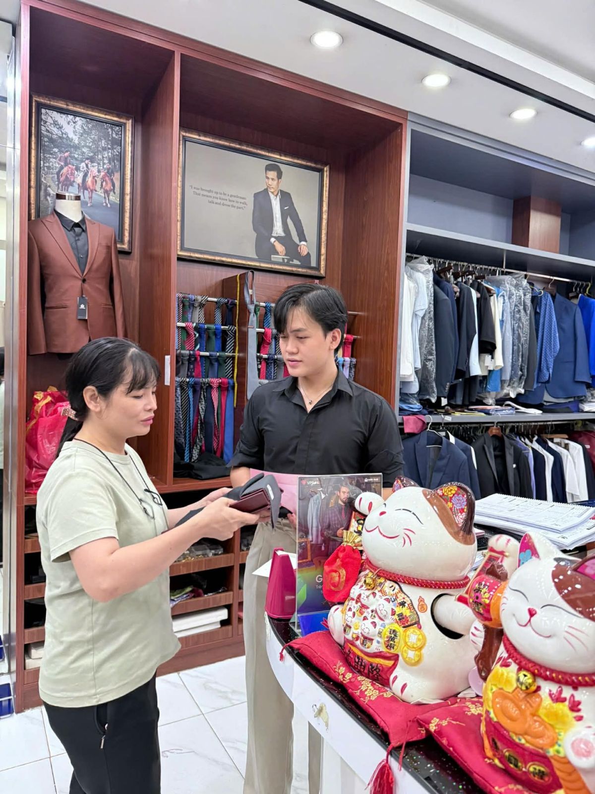 May Đo Tại Nhà Tại Phường Phú Xuân – Dịch Vụ May Suit Tận Nơi